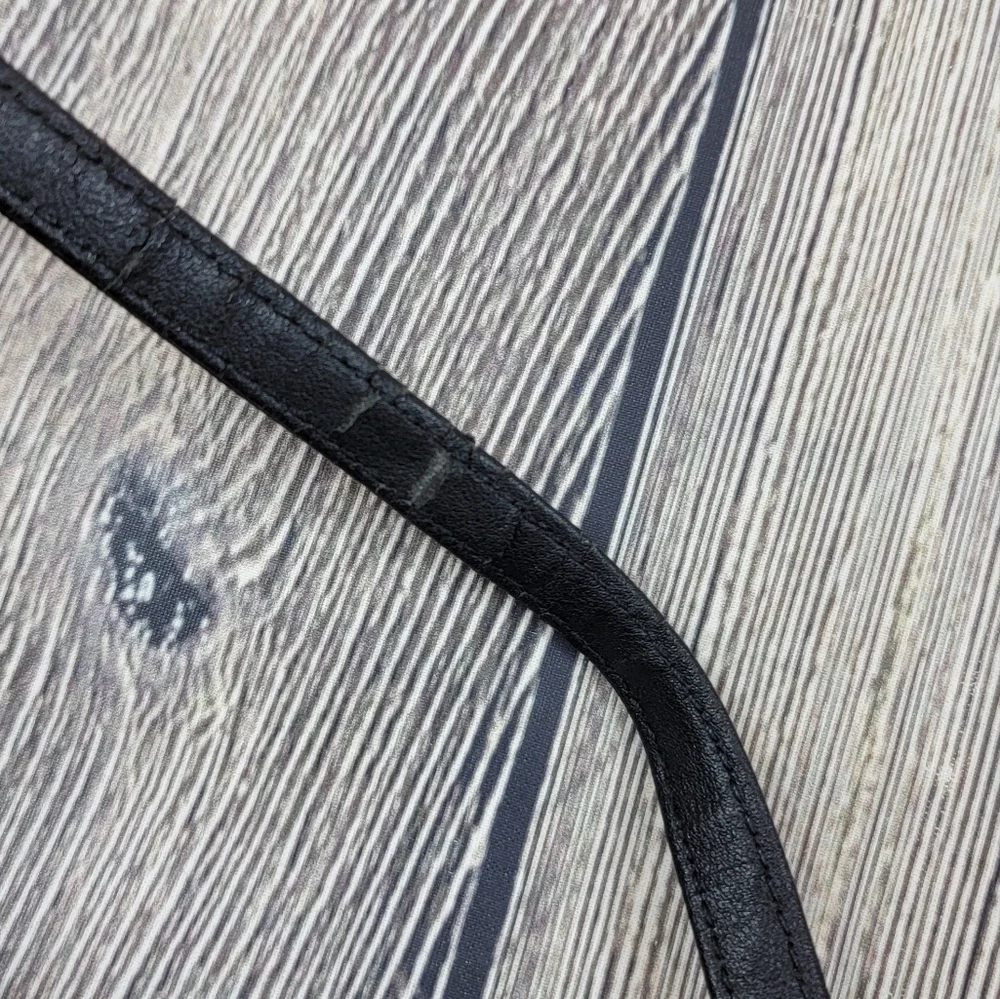 Danielle Nicole Black Crossbody Purse Handbag - Picture 13 of 13